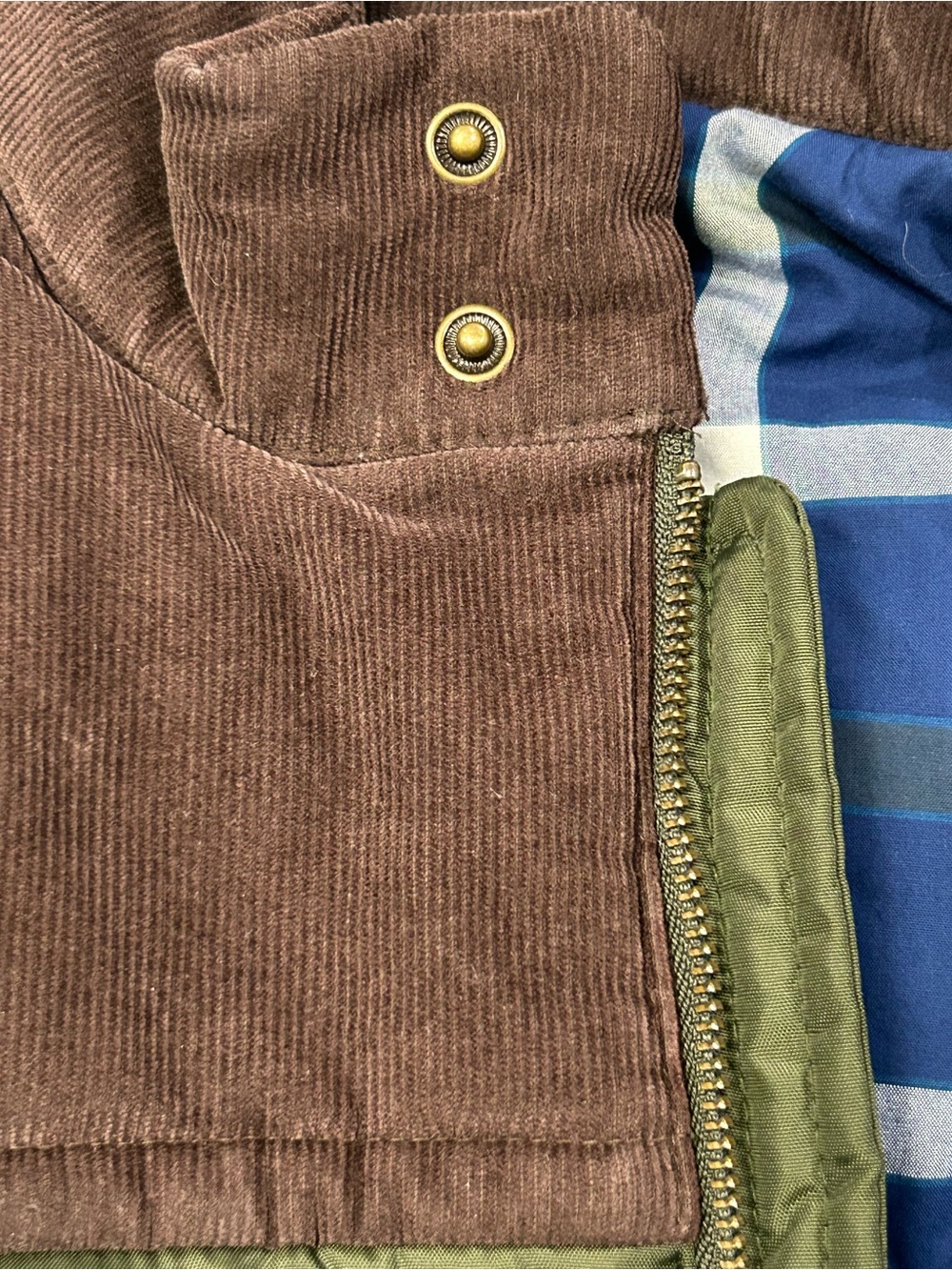 Brooks Brothers Primaloft Green Quilted Puffer Vest Brown Corduroy Yoke S Men’s - Picture 6 of 10